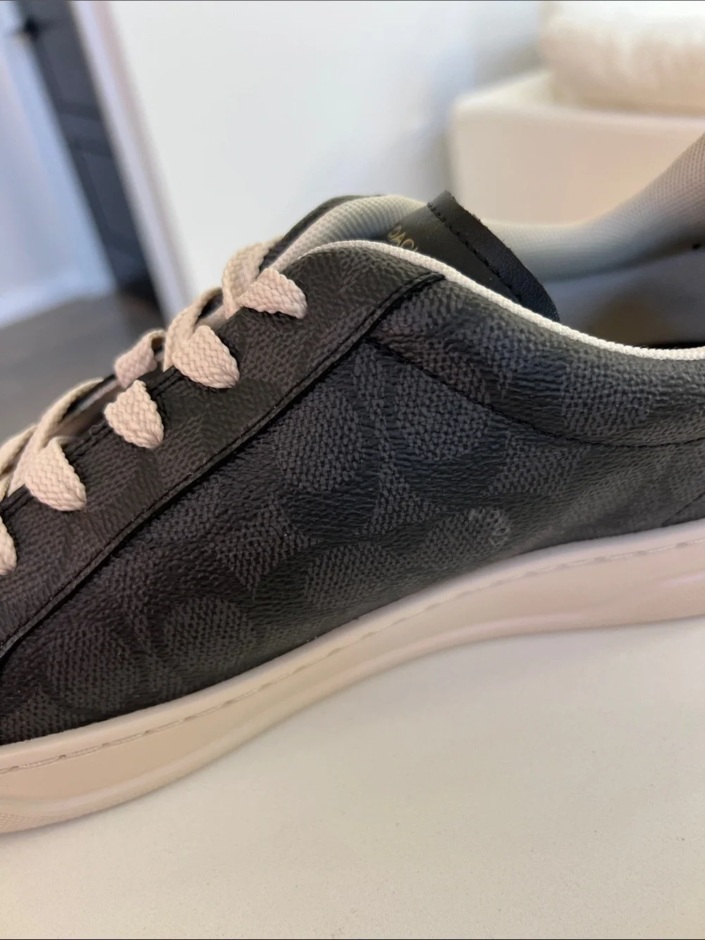 Coach high line signature C logo print charcoal black lace up sneakers 11